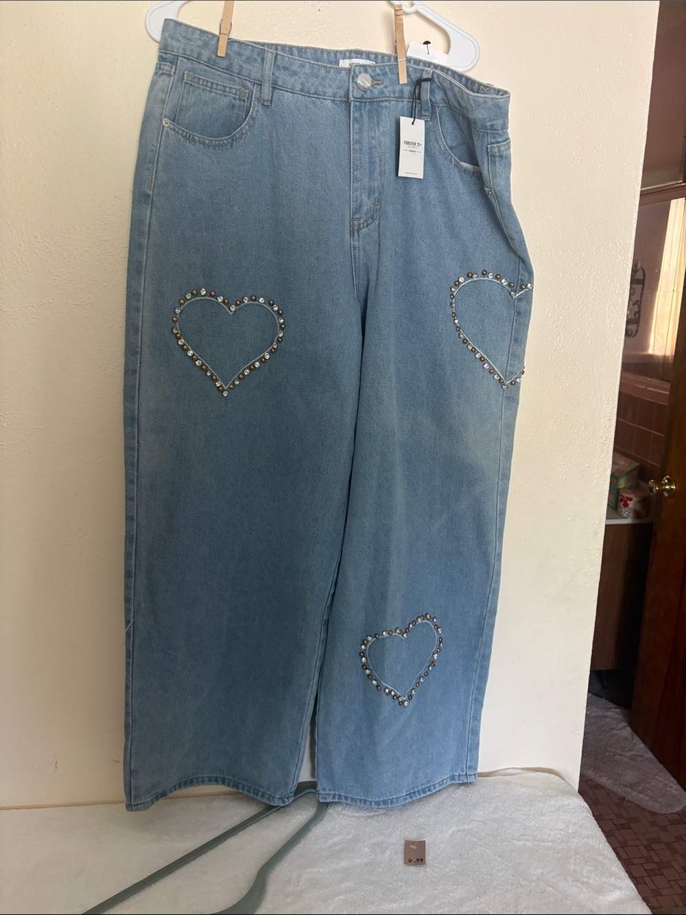 Forever 21 Light Blue Wide-Leg Jeans with Heart Studs new with tags size 16